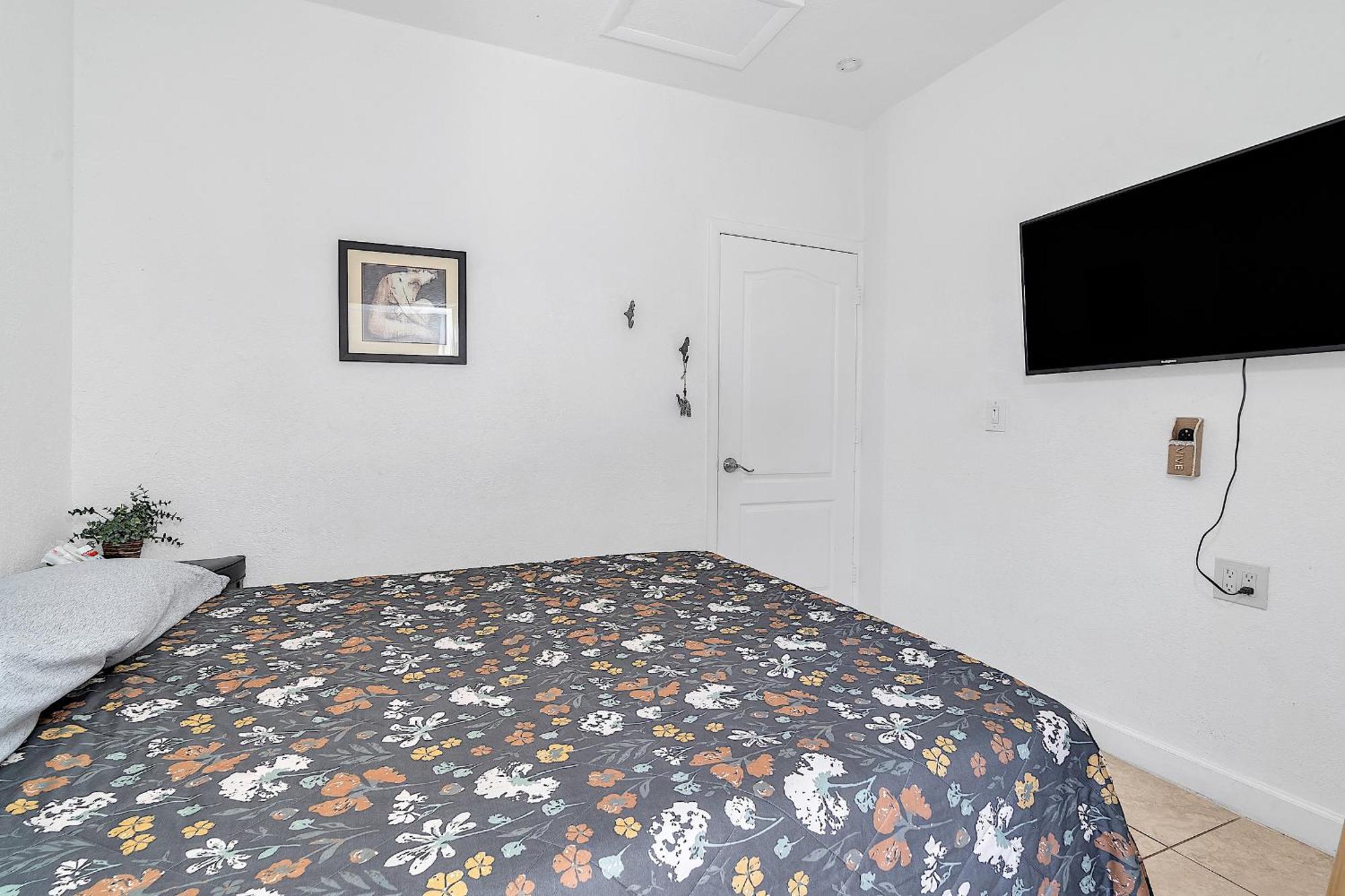 Private Room In Little Havana Miami Zewnętrze zdjęcie